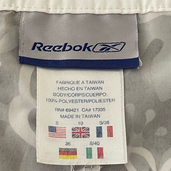 Reebok Woman’s Activewear Running Shorts, Sz S - Picture 5 of 8